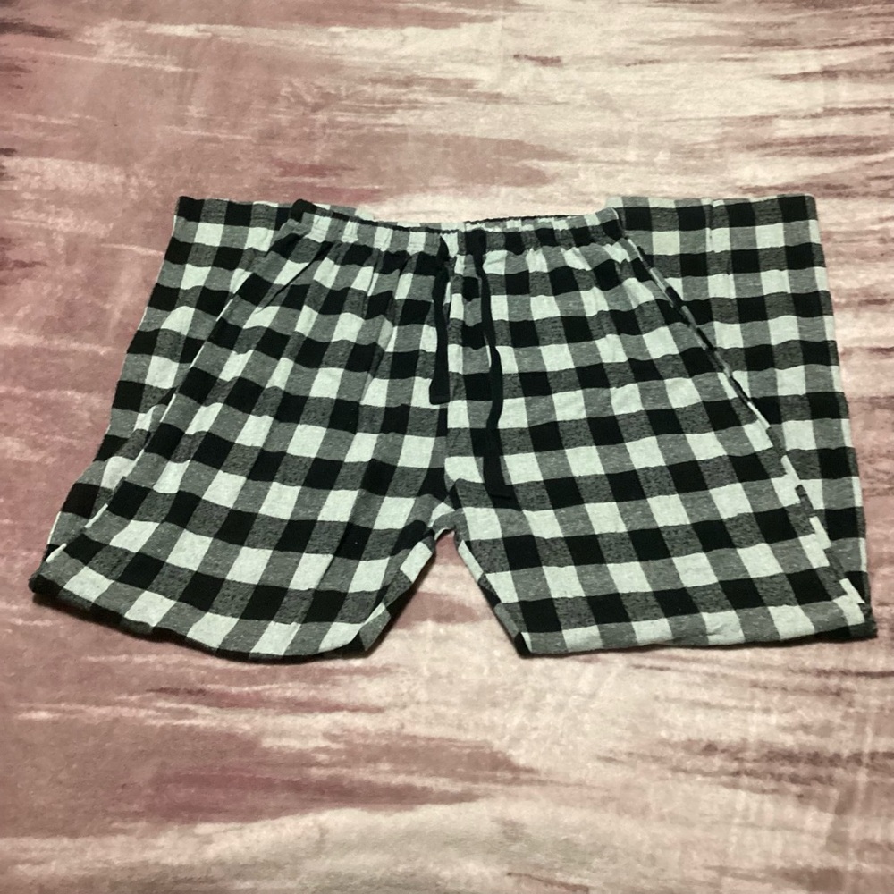 Men's Black and White Checkered Pajama Pants